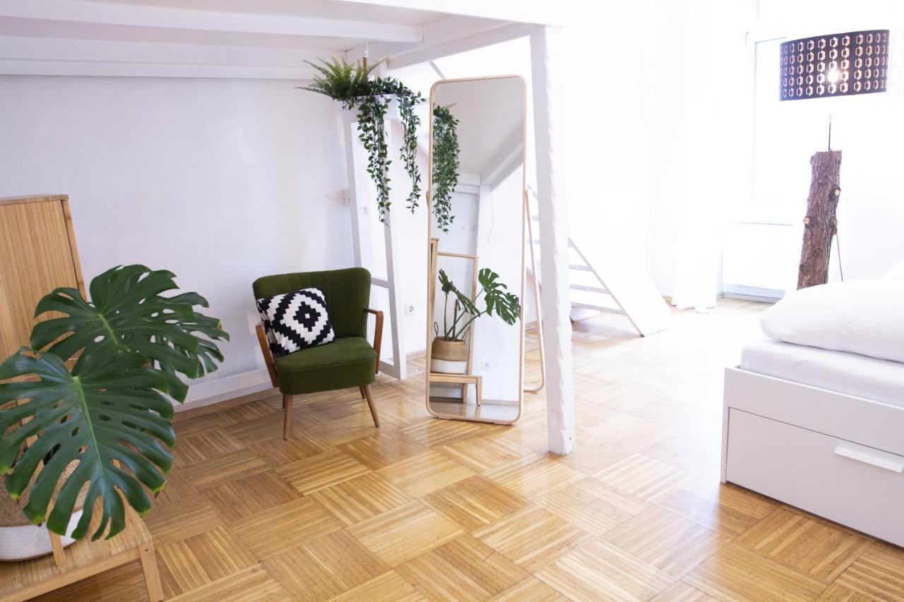 Central Modern Garden-Apartment Next To Belvedere Palace Wien Exteriör bild